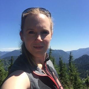 Meet your Posher, Christine